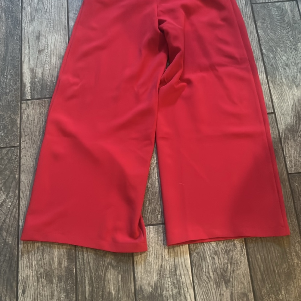 Red Strapless Set - Picture 10 of 10